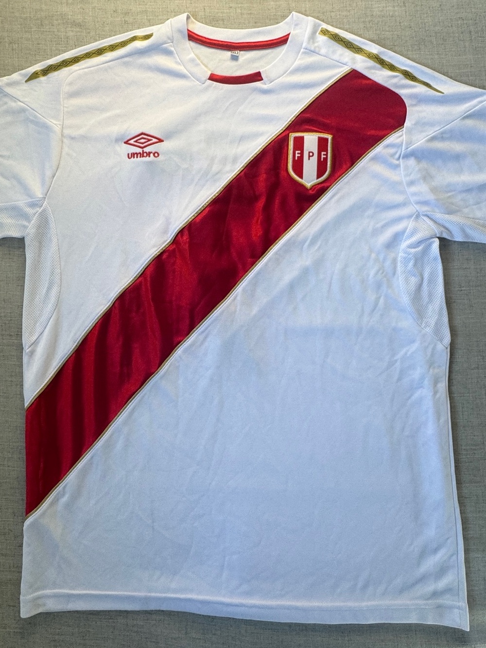 Peru Soccer Jersey Guerrero #9